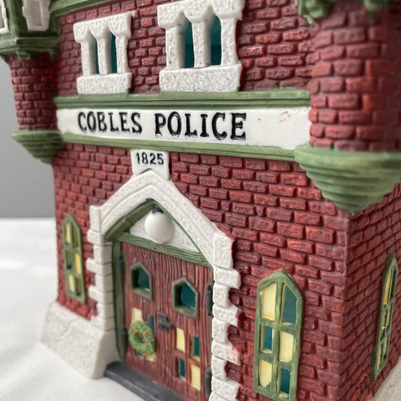 Dept 56 Cobles Police Station Lighten Dickens Village Series Heritage Collection - Picture 11 of 15